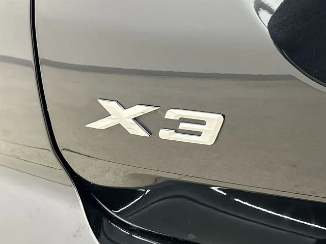 Used 2023 Black BMW xDrive30i image 40