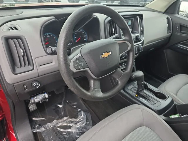 Used 2016 Red Chevrolet Work Truck image 16