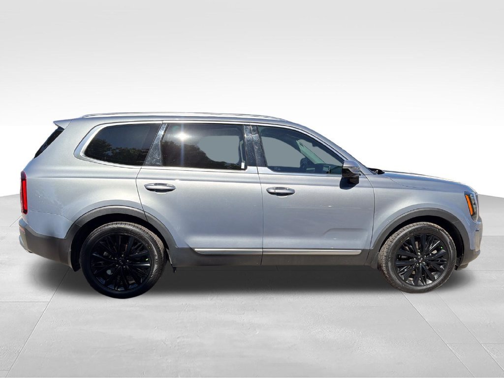 Used 2021 Silver Kia SX image 6