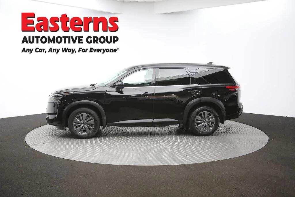 Used 2024 Black Nissan S image 59