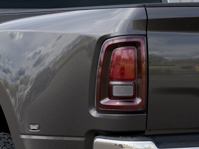 New 2027 Granite Crystal Metallic Clear-Coat Exterior Paint RAM TRADESMAN image 5