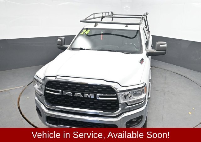 Used 2023 White Ram Big Horn image 26