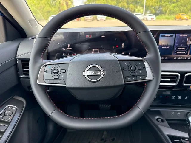 New 2026 Bluestone Pearl / Super Black Two-tone Nissan SR image 14