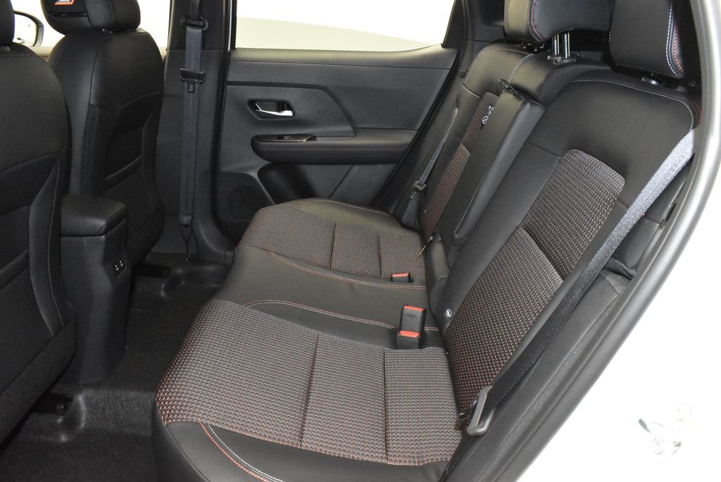 Certified Used 2025 White Nissan SR image 35