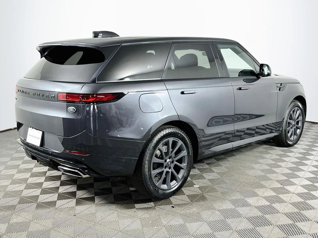 Used 2023 Carpathian Gray Premium Metallic Land Rover SE Dynamic image 5