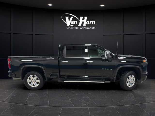 Used 2021 Black Chevrolet LTZ image 8
