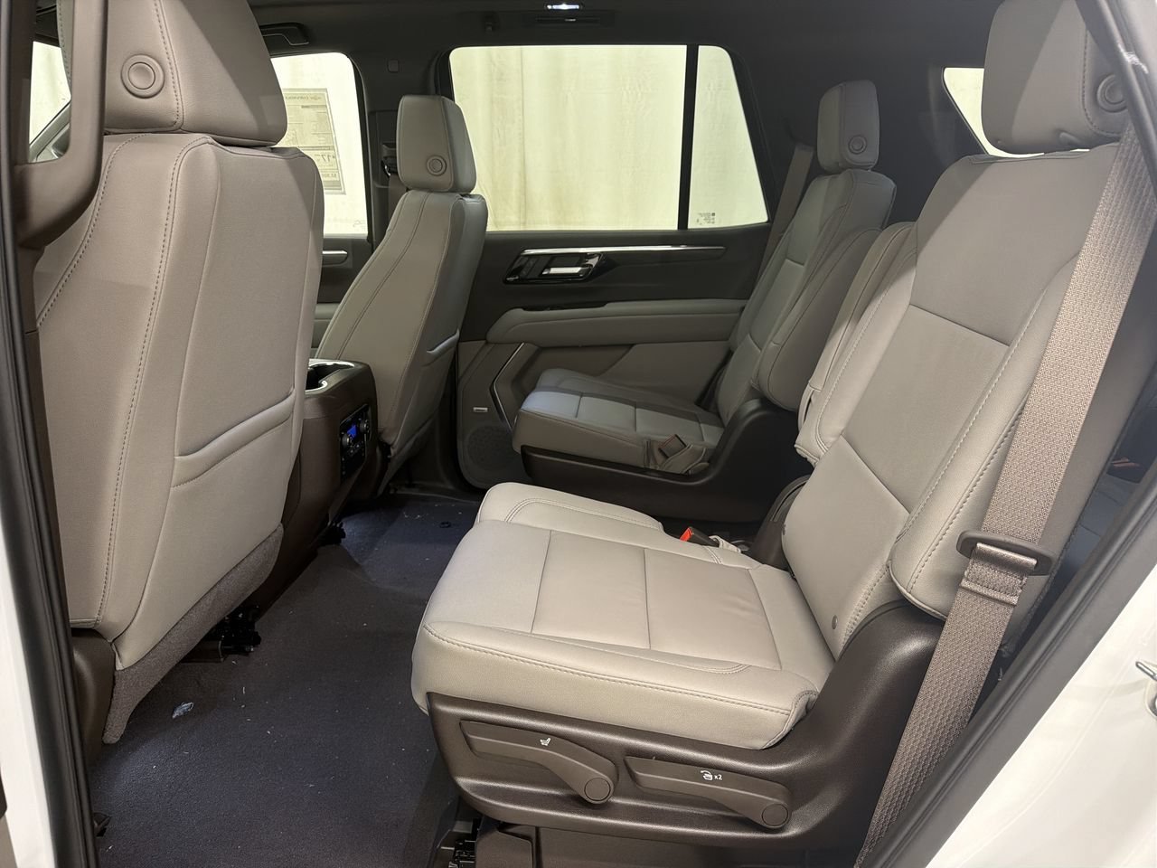 2026 Chevrolet Tahoe Z71 - Photo 19