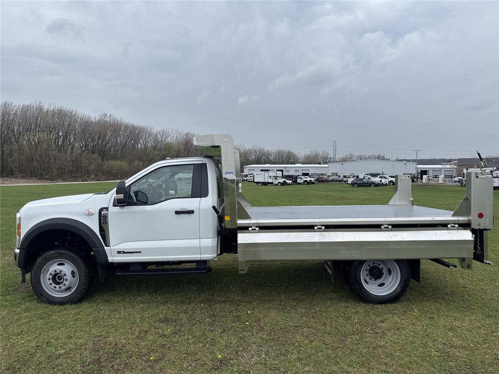 New 2026 Oxford White Ford F-550® XL image 6
