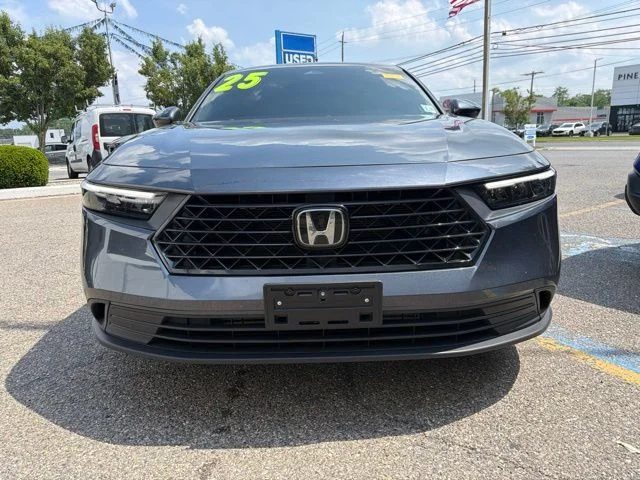 Certified Used 2025 Meteorite Gray Metallic Honda LX image 2