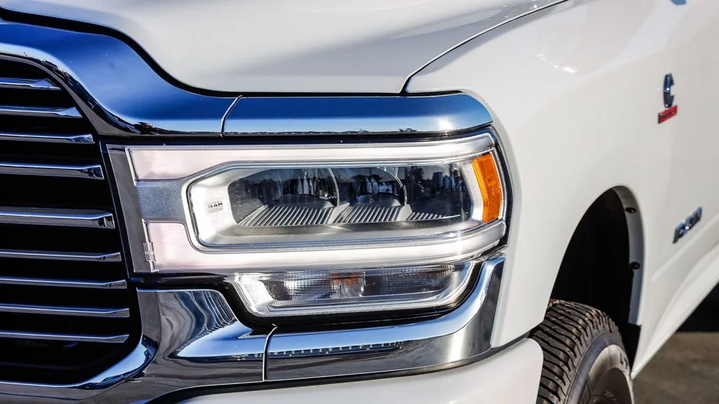 Used 2024 White Ram Laramie image 5