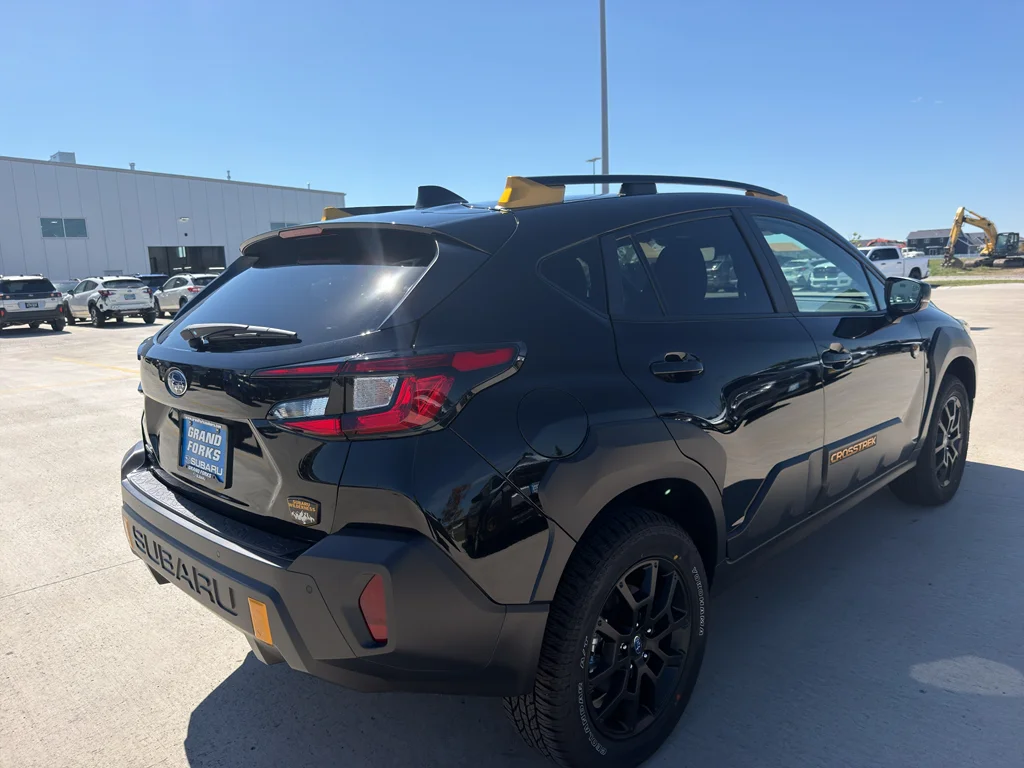 New 2026 CRYSTAL BLACK SILICA Subaru Wilderness image 5