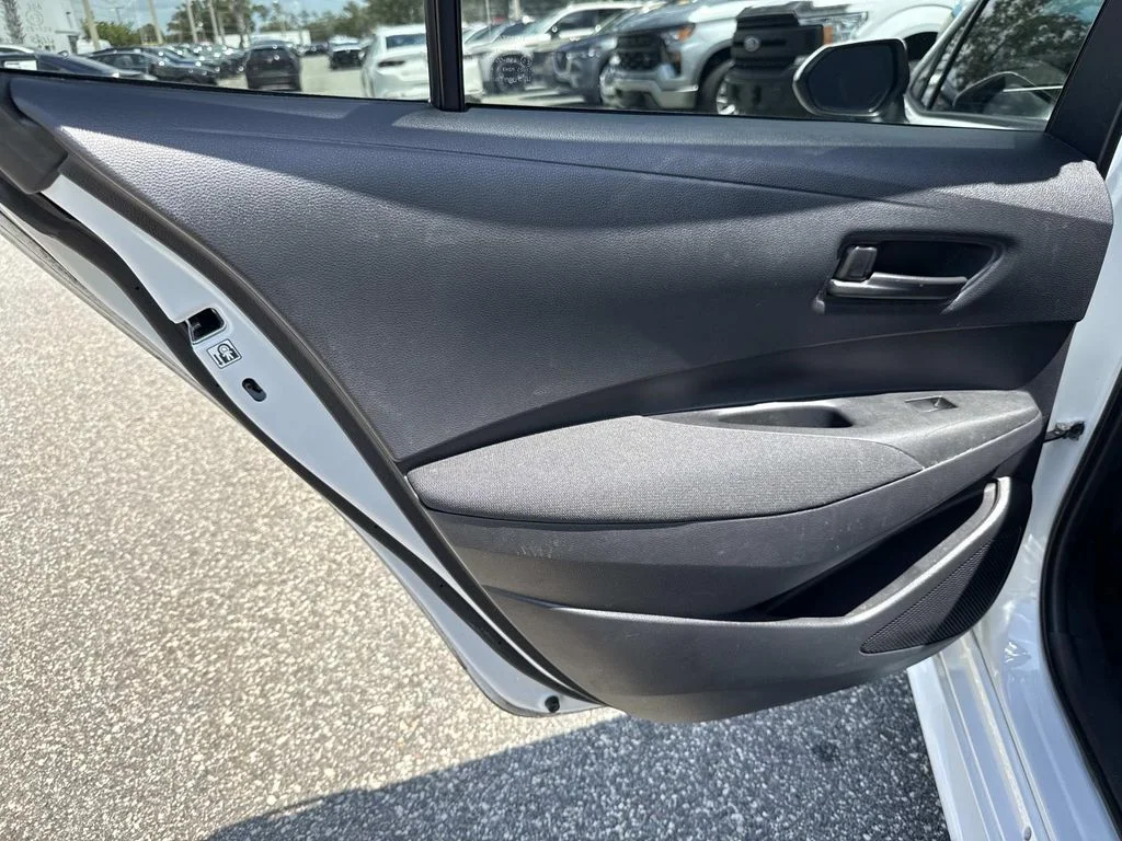 Used 2023 White Toyota LE image 12