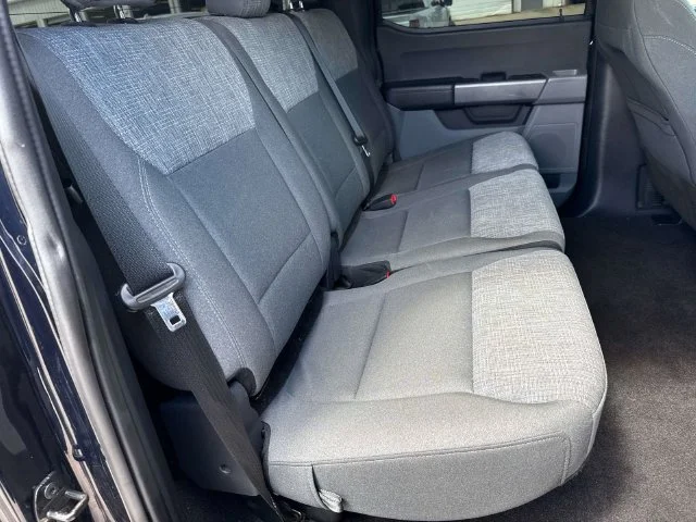 Used 2023 Blue Ford XLT image 11