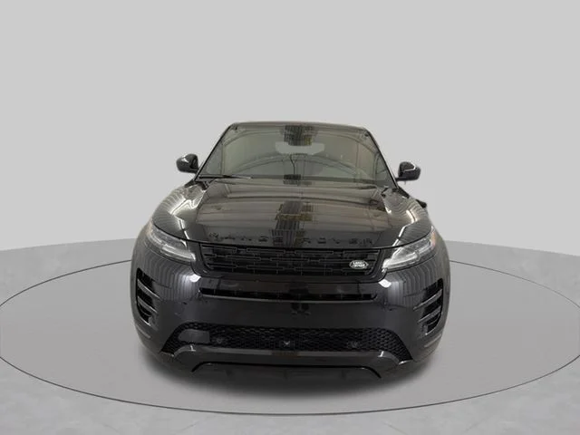 New 2026 Santorini Black Metallic Land Rover Dynamic image 2