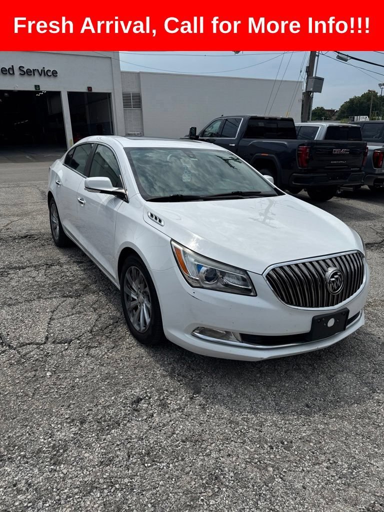 Used 2016 SUMMIT WHITE Buick Leather image 1