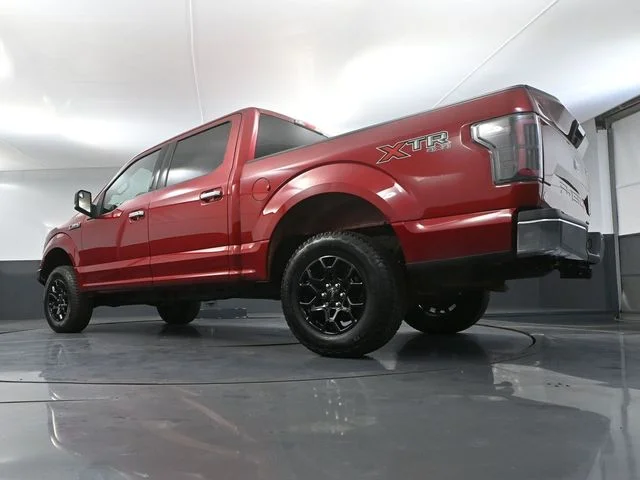Used 2019 Red Ford XLT image 47