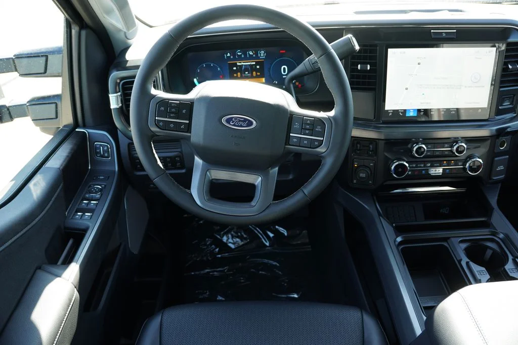 New 2026 Glacier Gray Metallic Tri-Coat Ford Lariat image 15