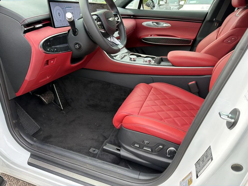 2026 GENESIS GV70 Sport Prestige - Photo 9