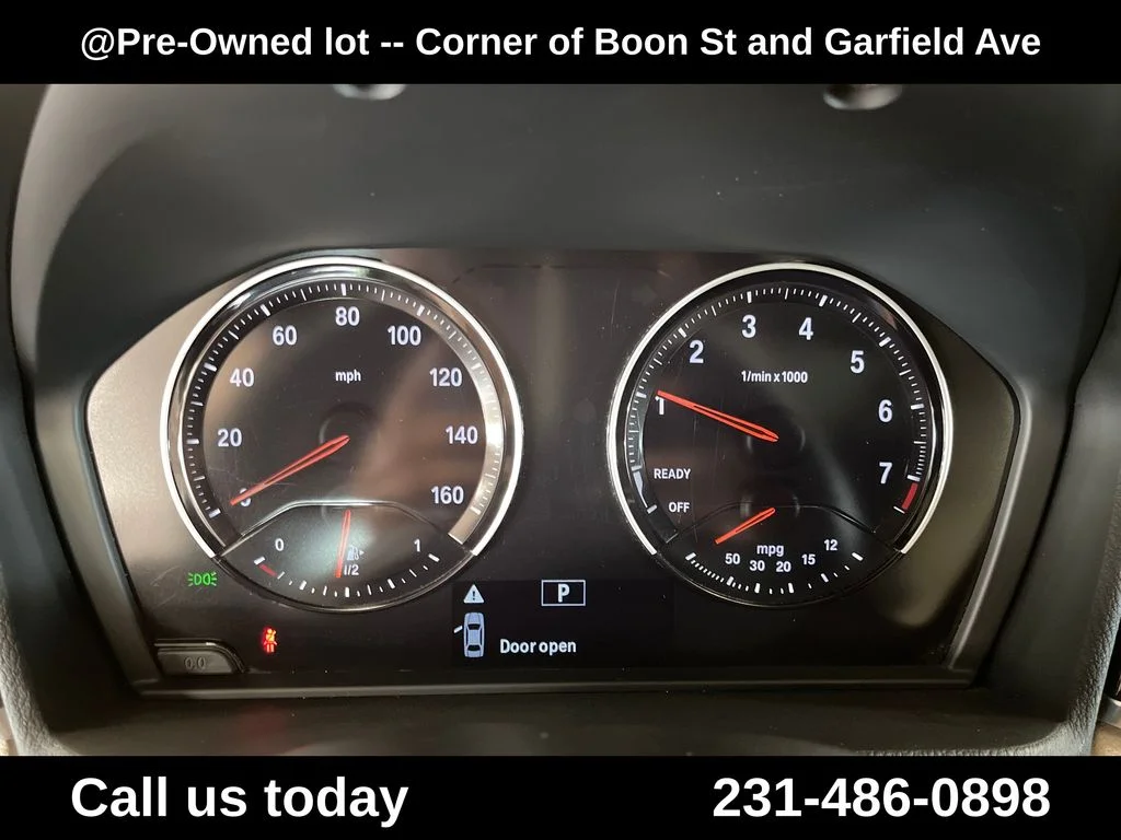 Used 2018 Blue BMW xDrive28i image 21