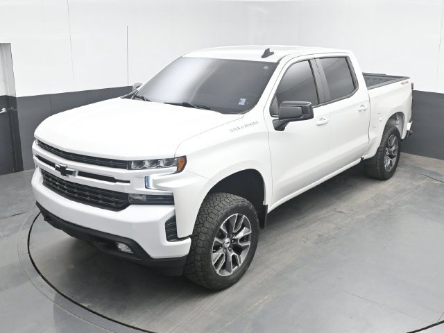 Used 2021 Beige Chevrolet RST image 32