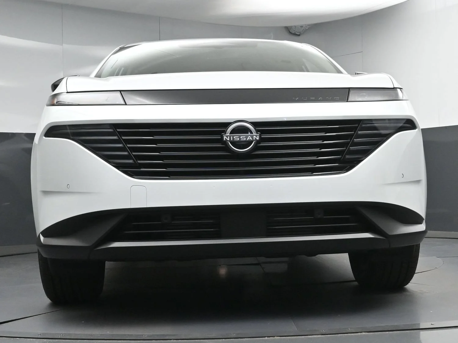 New 2026 Everest White Pearl TriCoat Nissan SL image 24