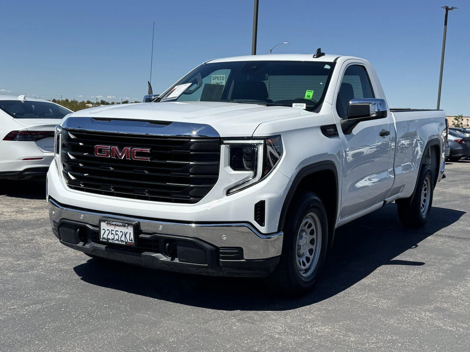 Used 2025 Summit White GMC Pro image 3