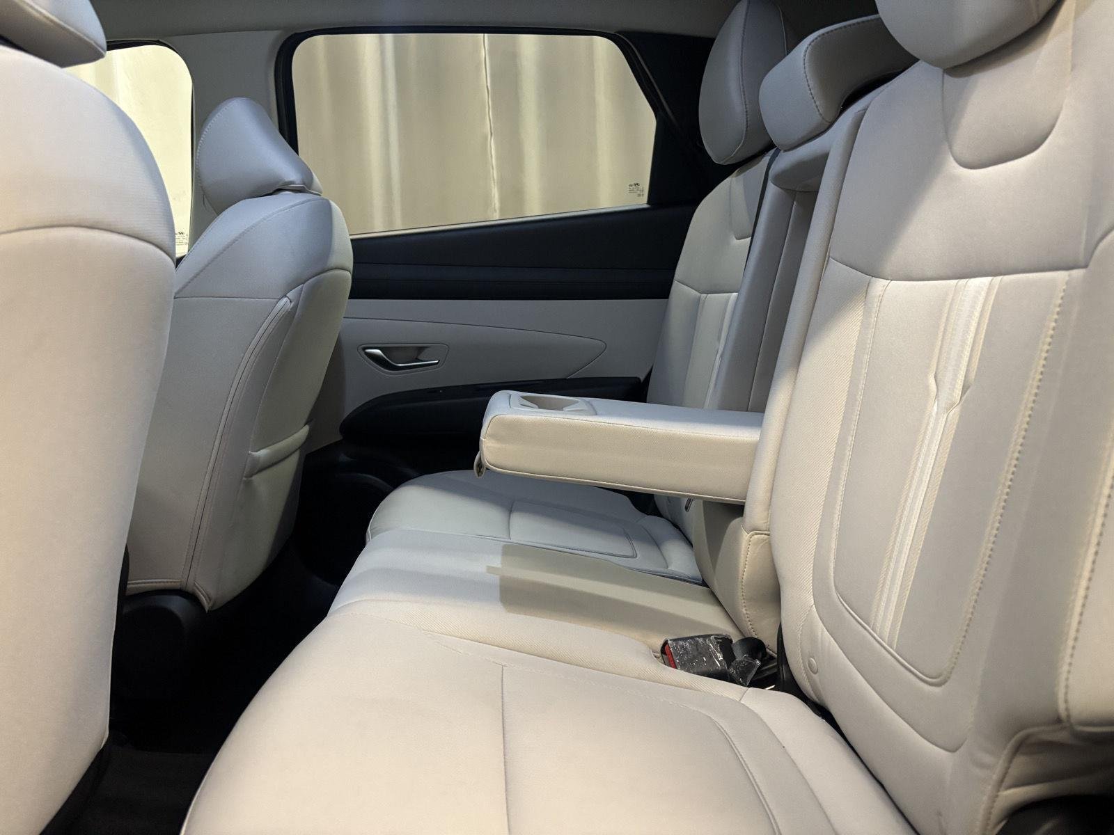 Used 2025 Atlantis Blue Hyundai SEL image 29