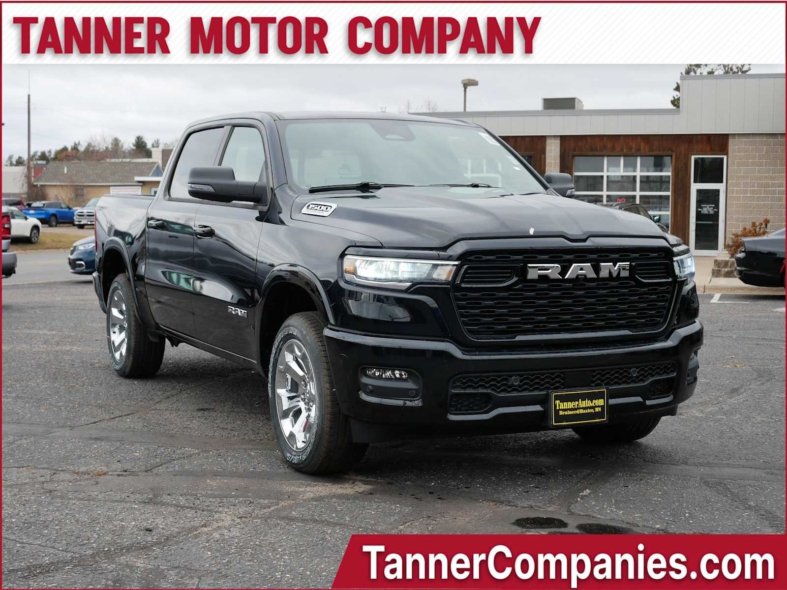 Diamond Black Crystal Pearl-Coat Exterior Paint 2026 RAM 1500 Big Horn Crew Cab 4WD Pickup Truck Four-Wheel Drive