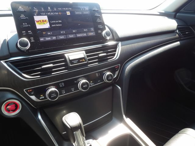 Used 2019 Platinum White Pearl Honda EX image 24