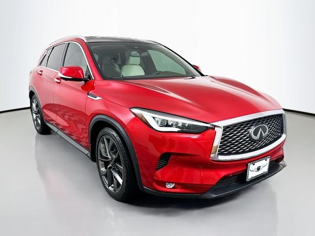 Used 2020 Red INFINITI Autograph image 3