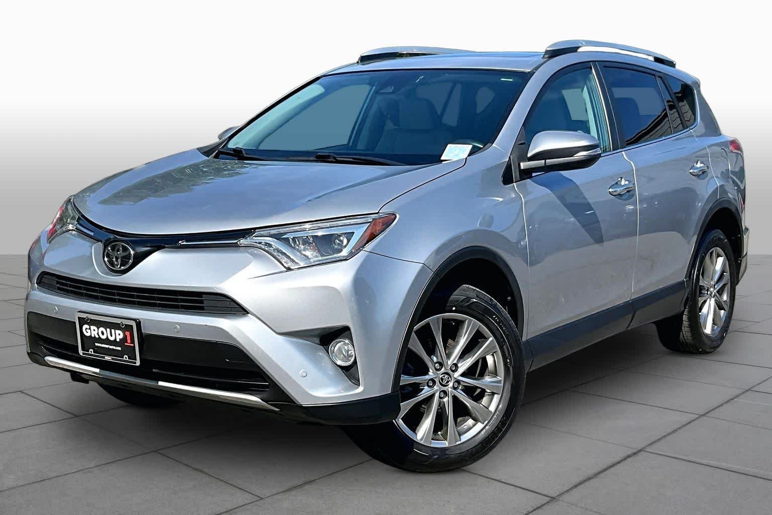 Used 2016 Silver Sky Metallic Toyota Limited image 2