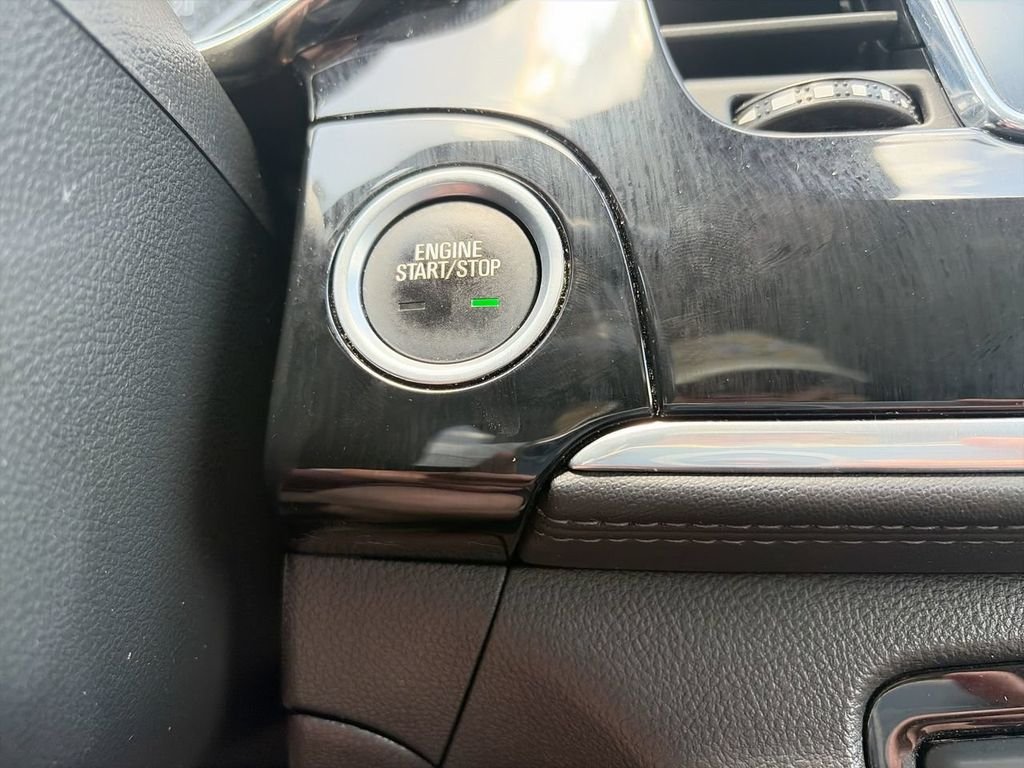 Used 2020 White Buick Preferred image 23