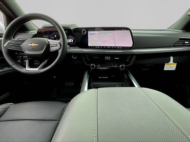 2026 Chevrolet Suburban Premier - Photo 10