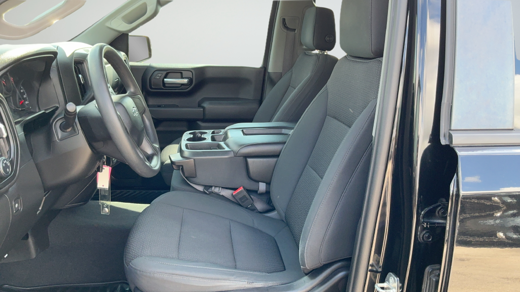 Used 2020 Black Chevrolet Custom Trail Boss image 17