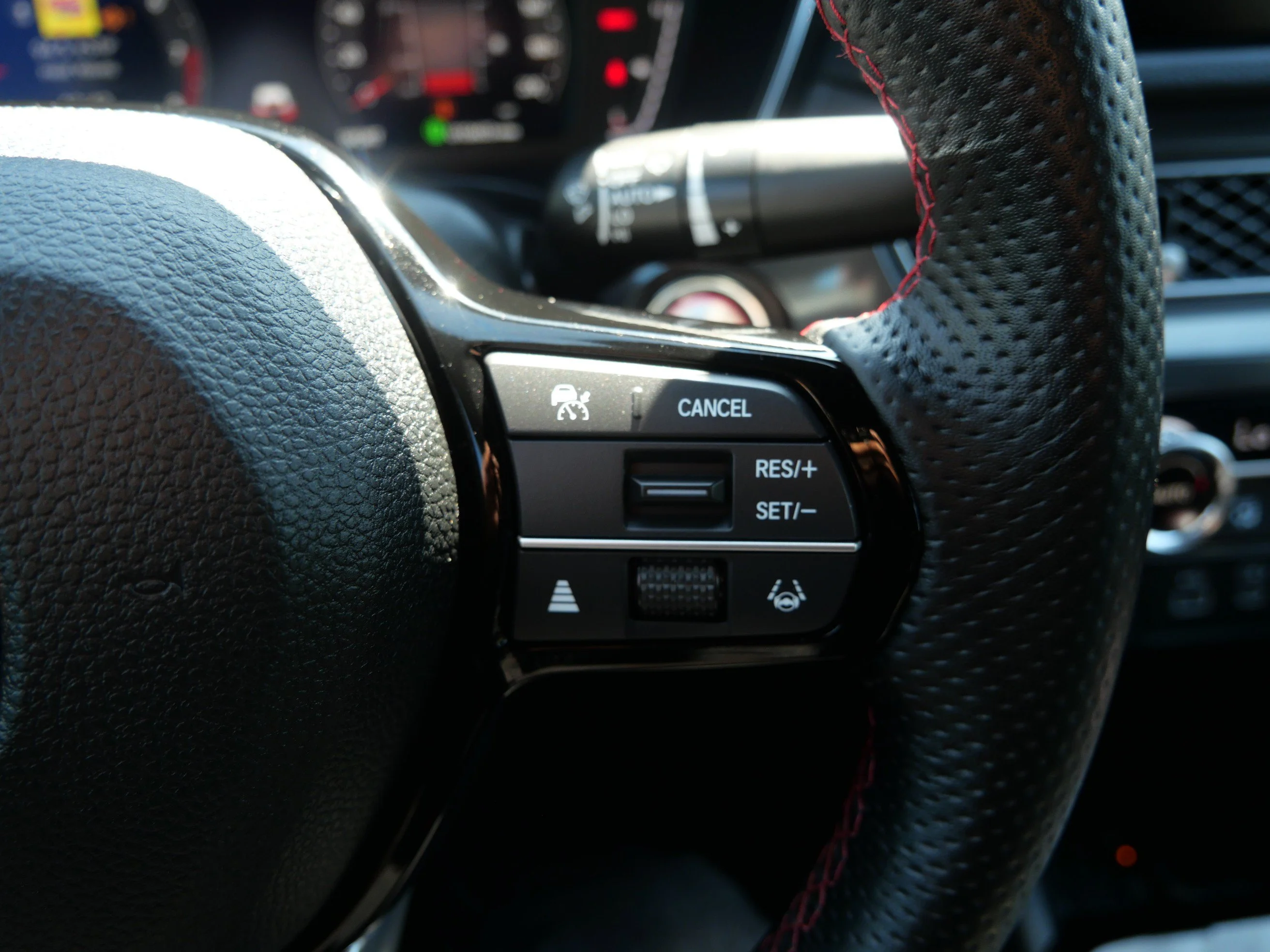 Certified Used 2025 Liquid Carbon Metallic Acura Type S image 29