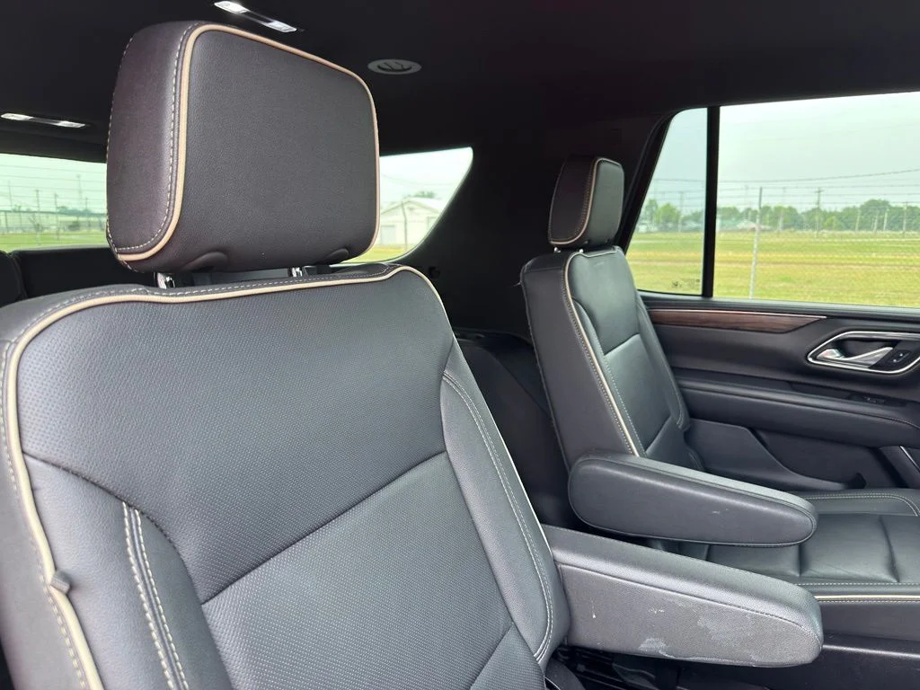 Used 2024 Black Chevrolet Premier image 33
