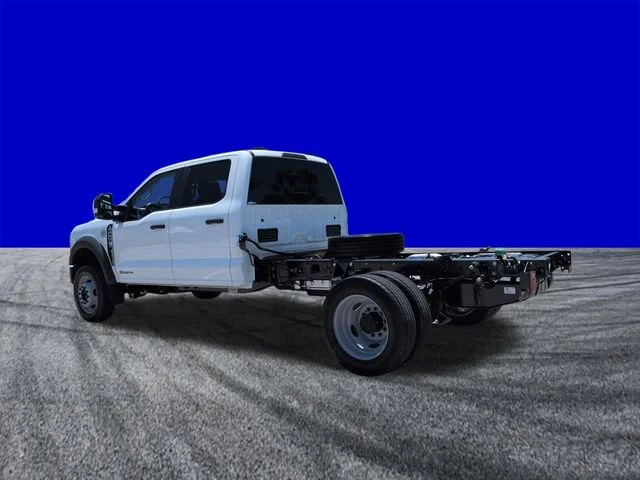 New 2026 Oxford White Ford F-450® XL image 6