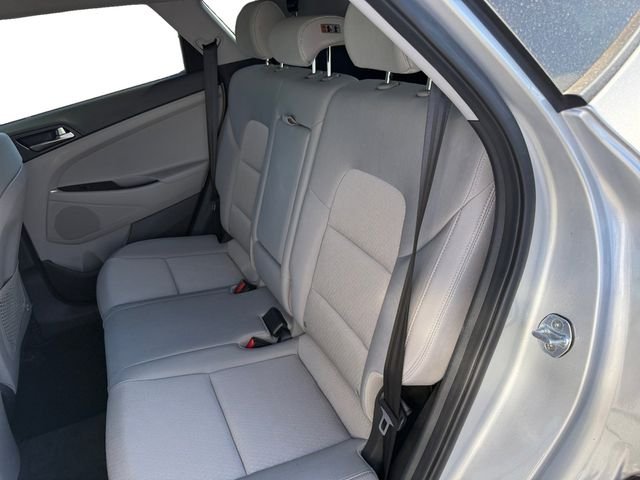 Used 2017 Silver Hyundai Sport image 13