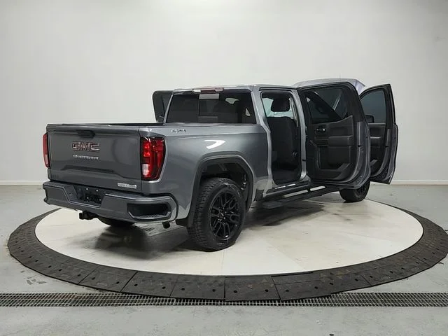 Used 2020 Gray GMC Elevation image 16