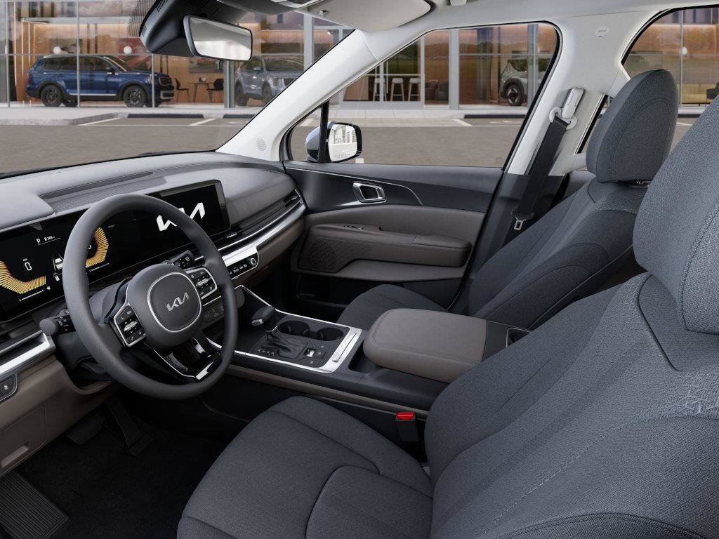 New 2026 Snow White Pearl Kia LX image 17