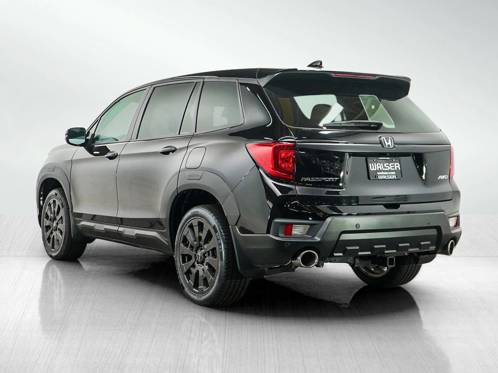 Used 2023 Black Honda EX-L AWD image 3