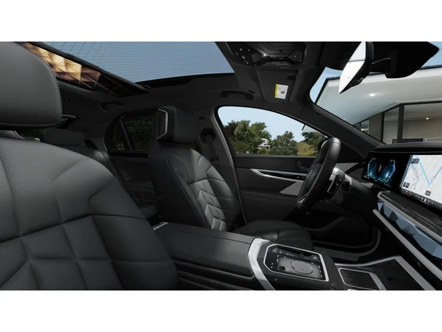 2026 BMW 7 Series 750e - Photo 9