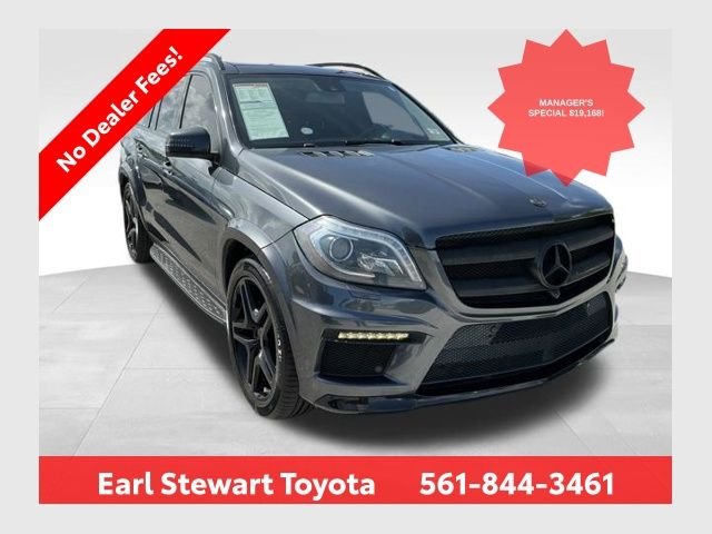 Used 2016 Gray Mercedes-Benz GL 550 image 1