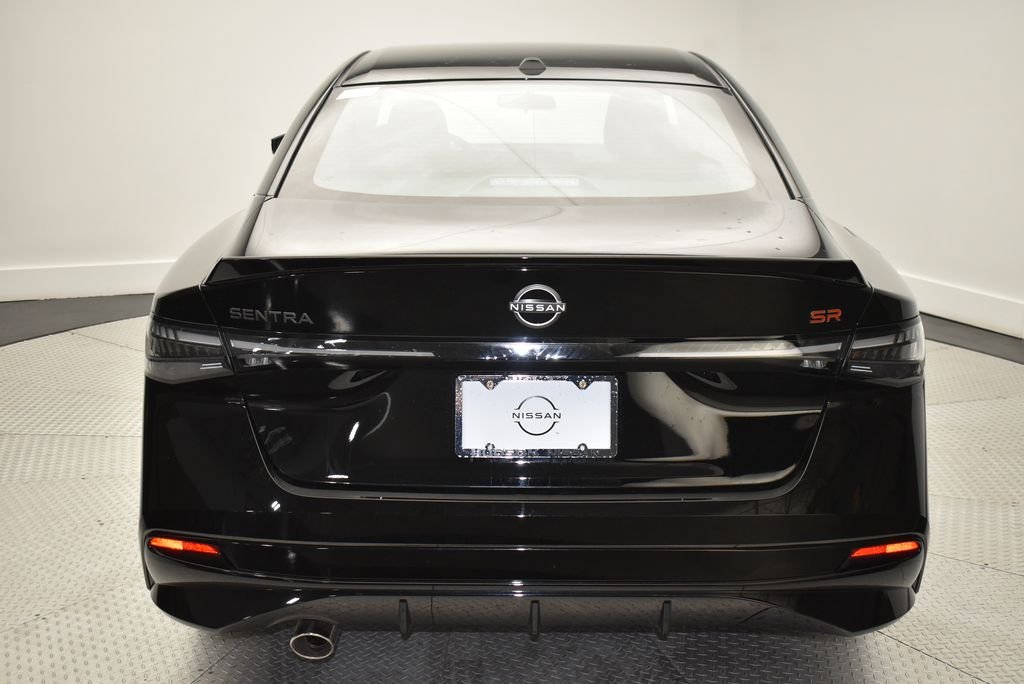 2026 Nissan Sentra SR - Photo 6