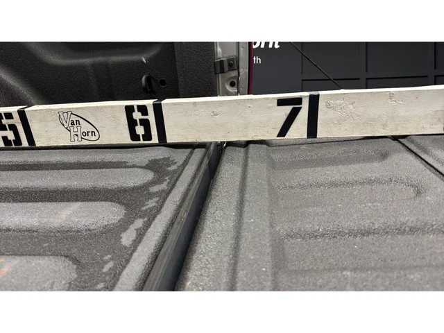 Used 2022 Billet Silver Metallic Ram Big Horn image 28