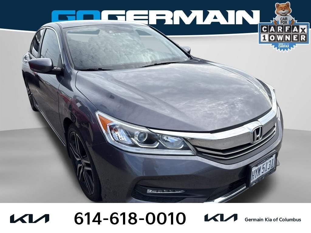 Used 2017  Honda Sport image 6