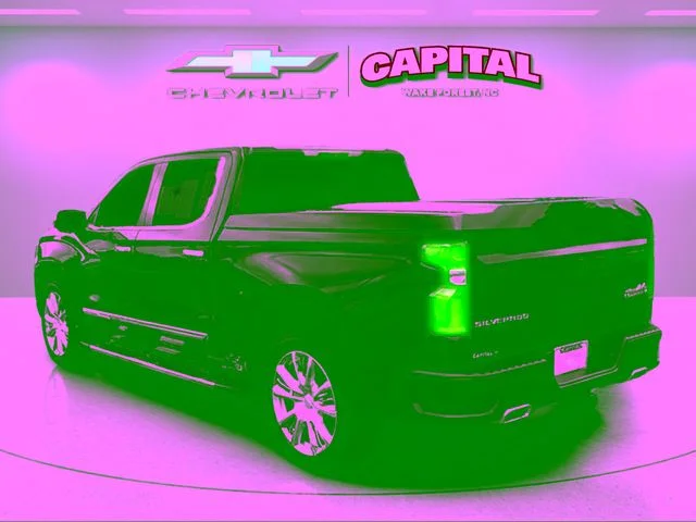 Used 2024 Black Chevrolet High Country image 3