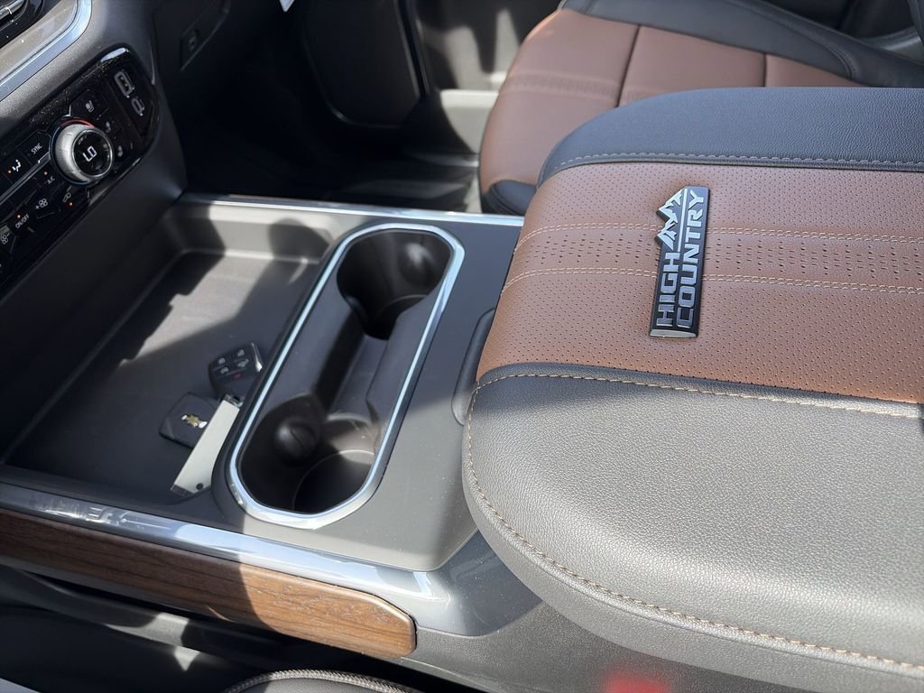 2026 Chevrolet Silverado 3500 HD High Country - Photo 20