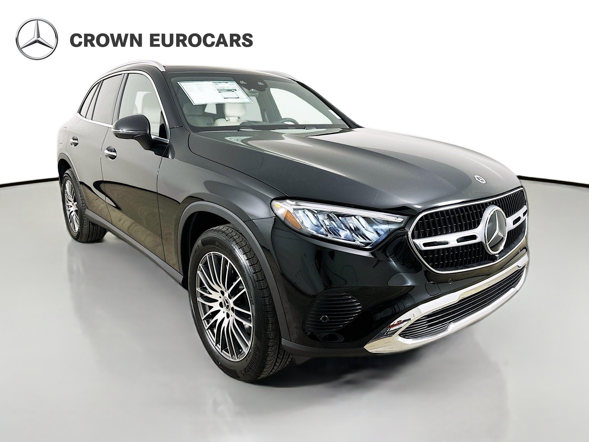 Used 2026  Mercedes-Benz GLC 300 image 3