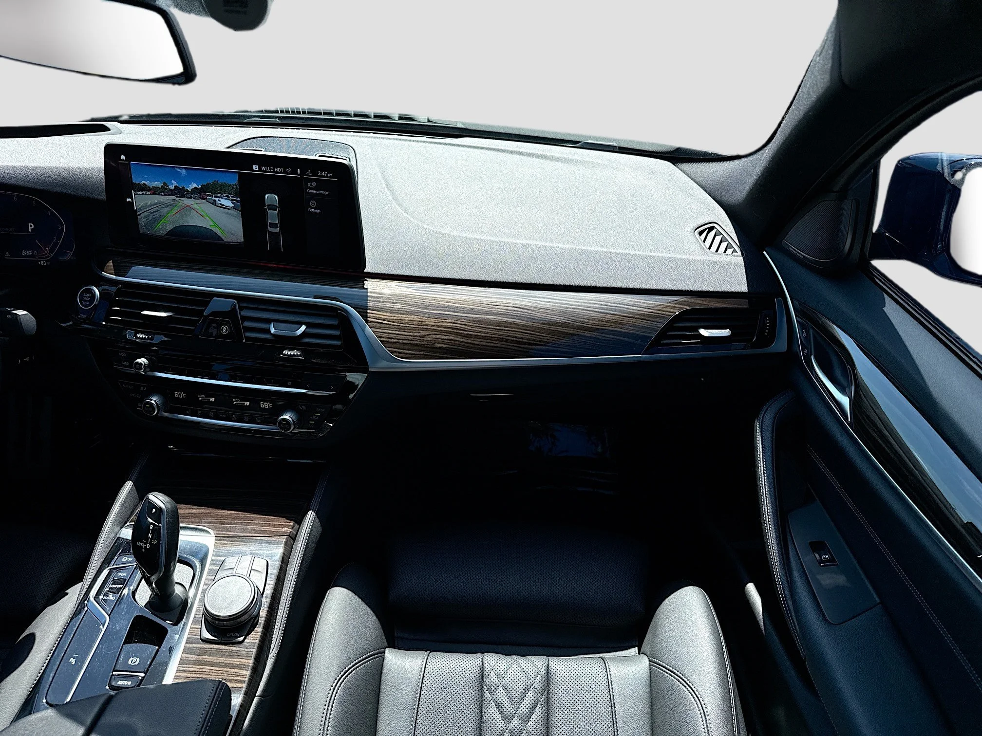 Used 2023 Black Sapphire Metallic BMW 530i image 18